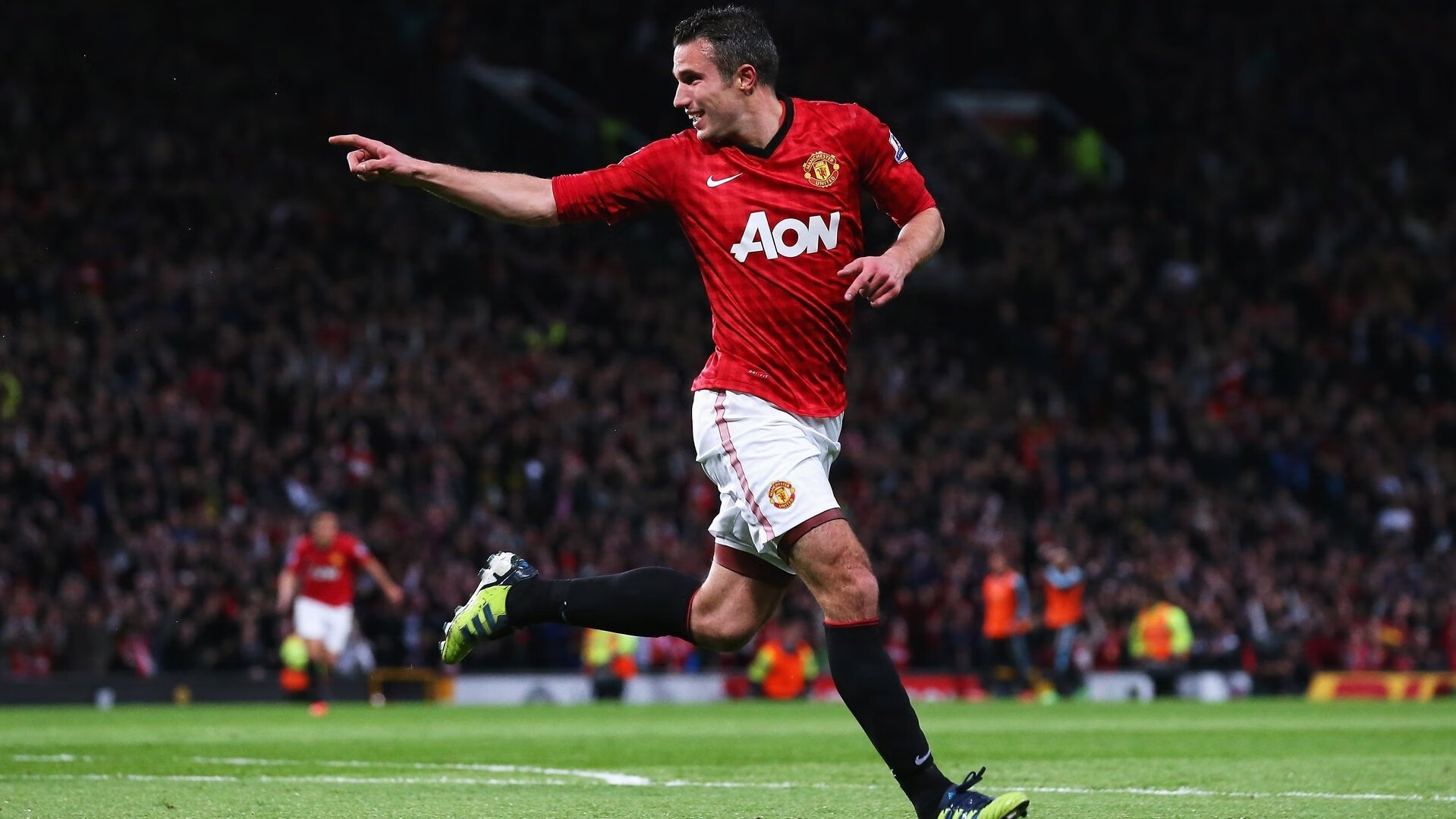 _城市灯光夜跑大会：在光影中奔跑生活_，灯光城市夜景